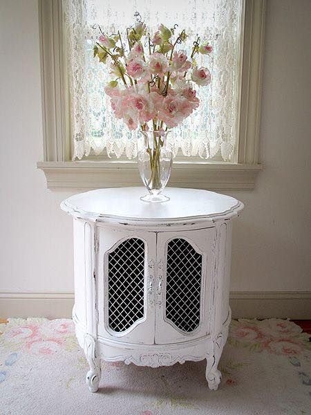 Round drum end table 10