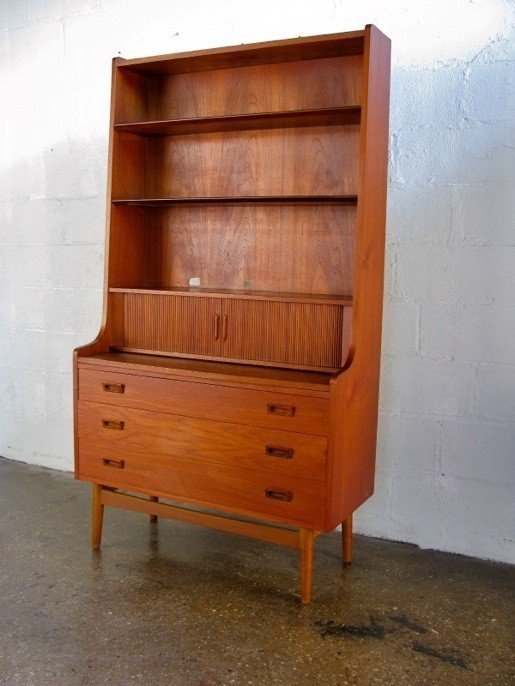 Scandinavian bookcases 2