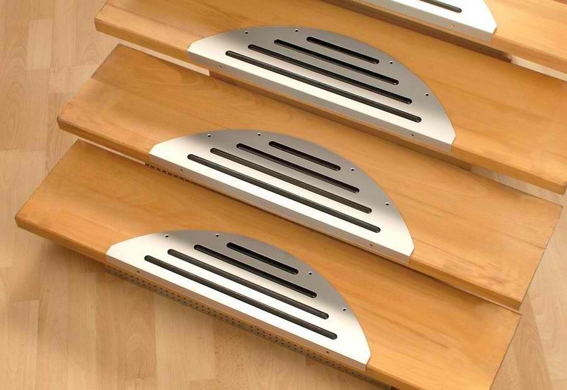 Stair treads carpet non slip 2