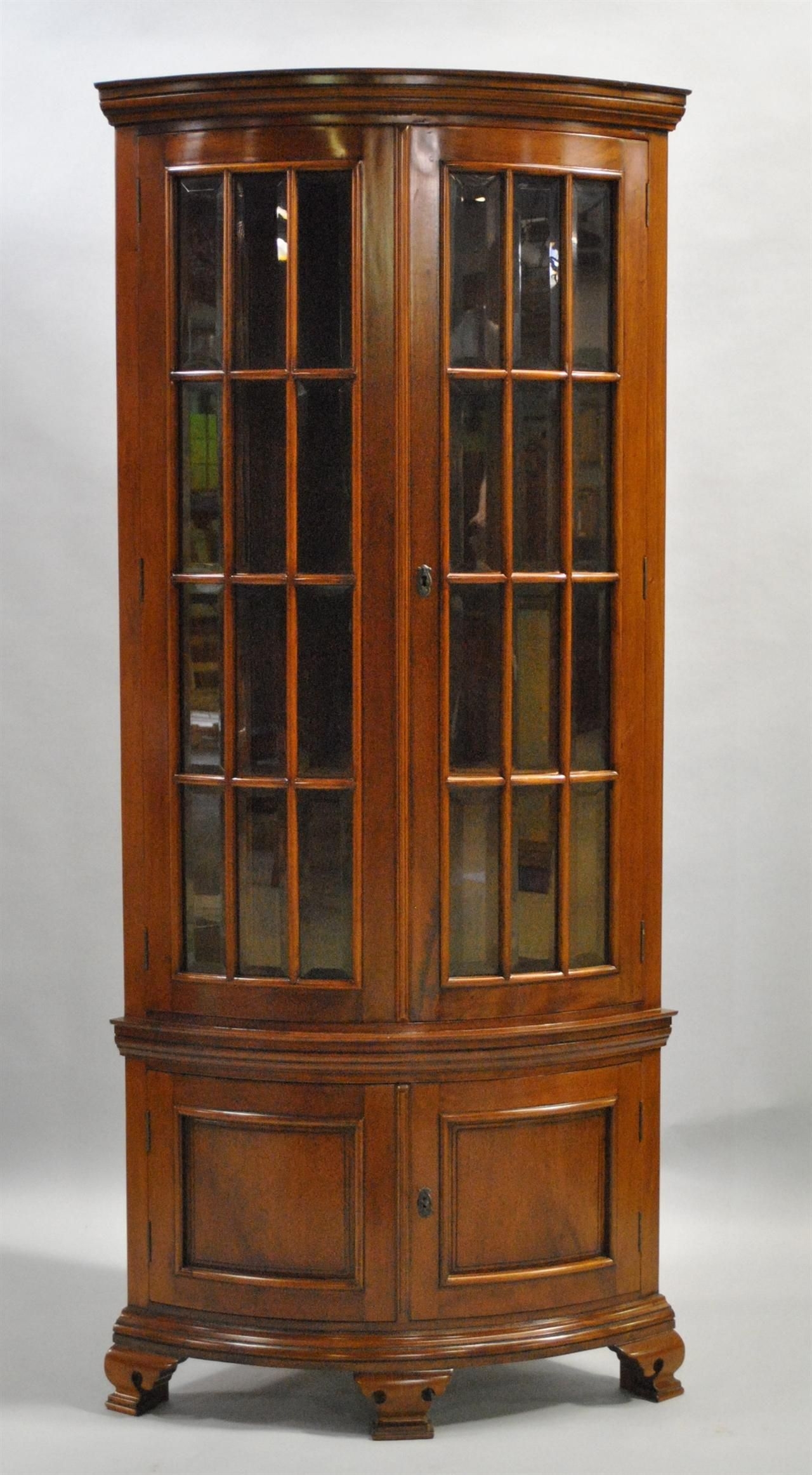Corner china cabinet