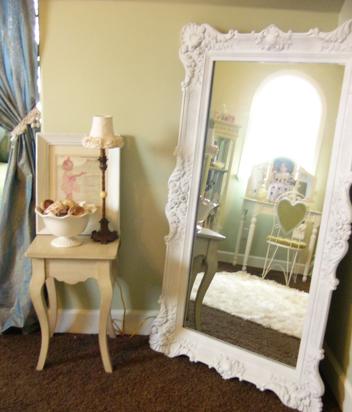 Girls full length mirror