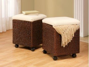Storage ottoman on wheels
