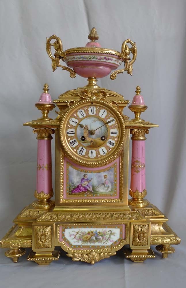 Unique mantel clocks 4