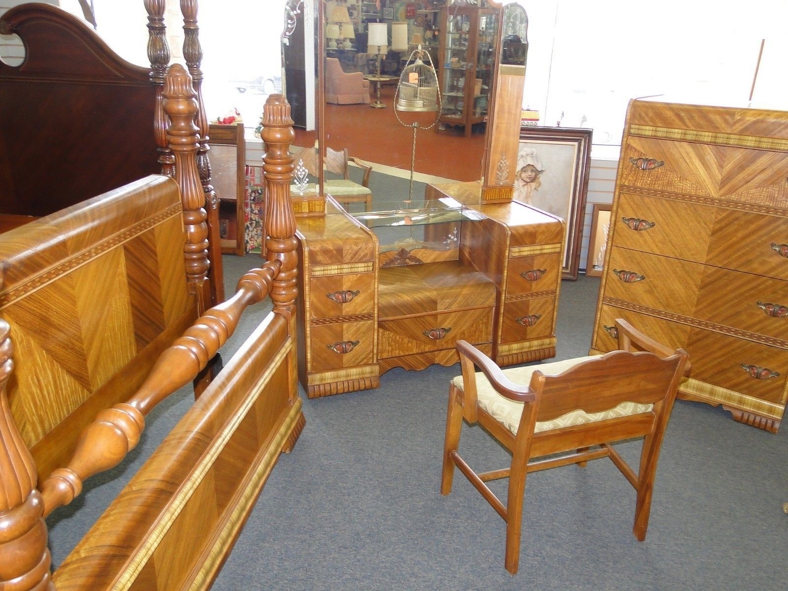 Art deco waterfall 4 poster bedroom set bed dresser vanity