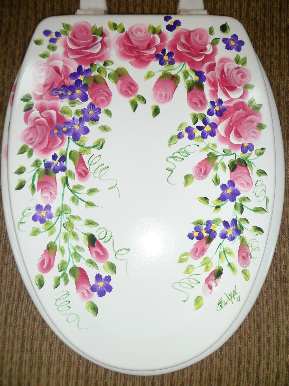 Decorative toilet seats