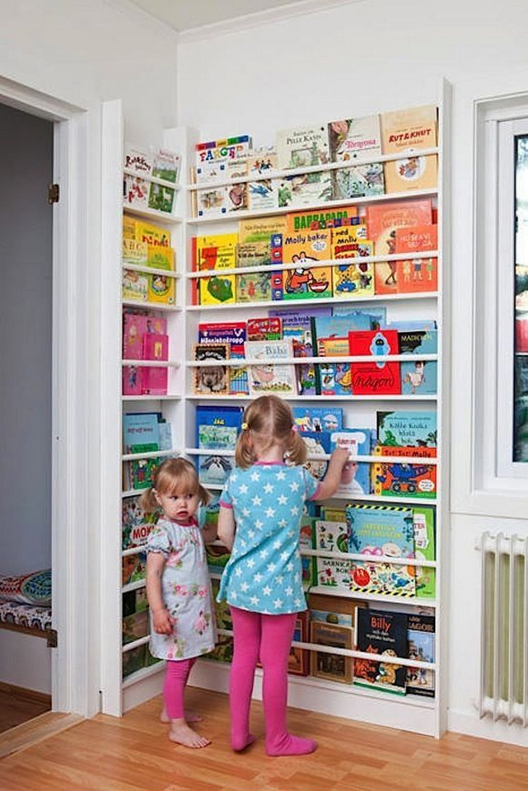 Wall Mounted Bookshelves For Kids