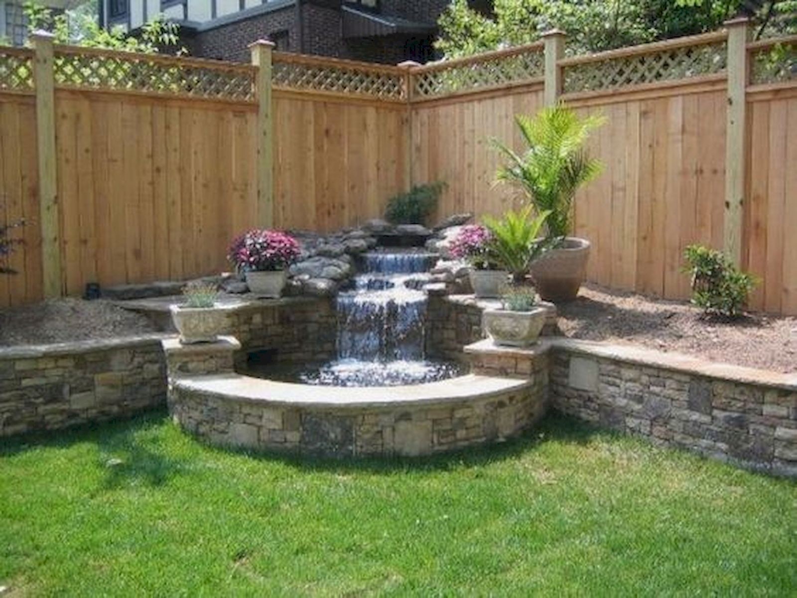 Outdoor corner fountains