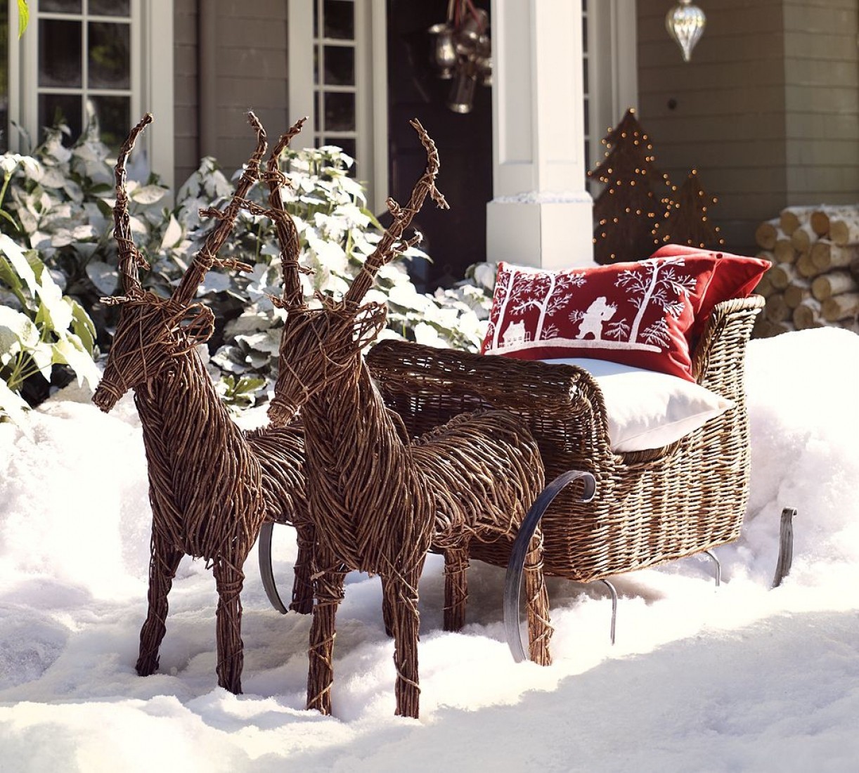 Oversized vine sleigh