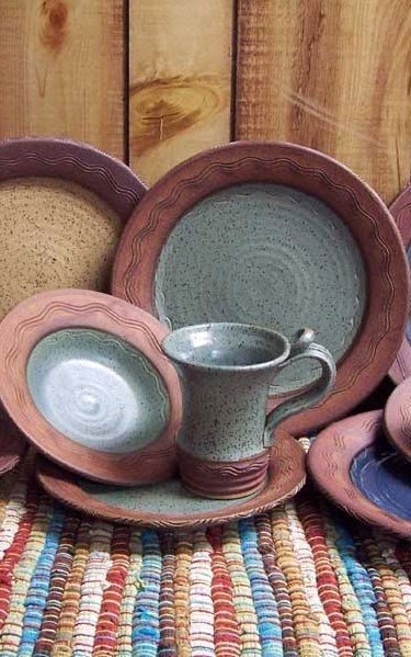 Rustic stoneware dinnerware