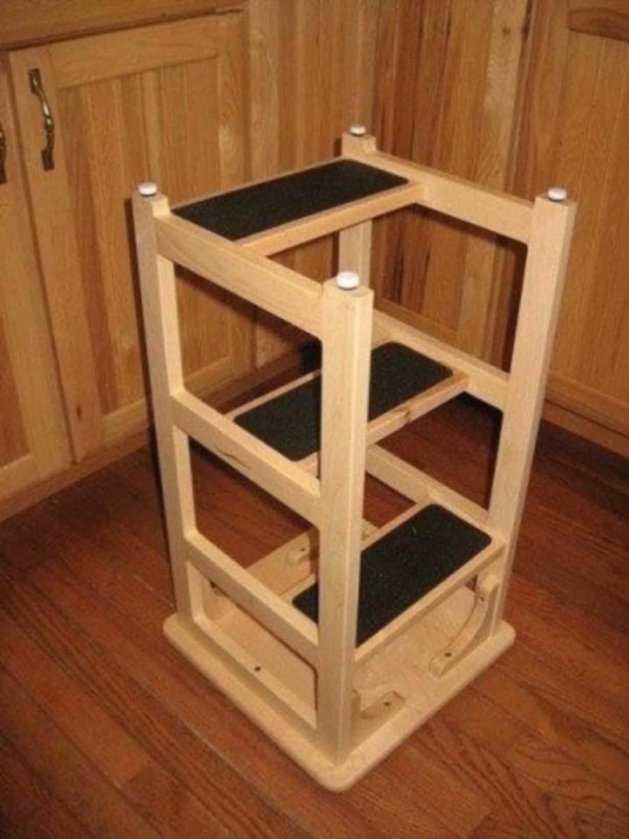 Cool step stool