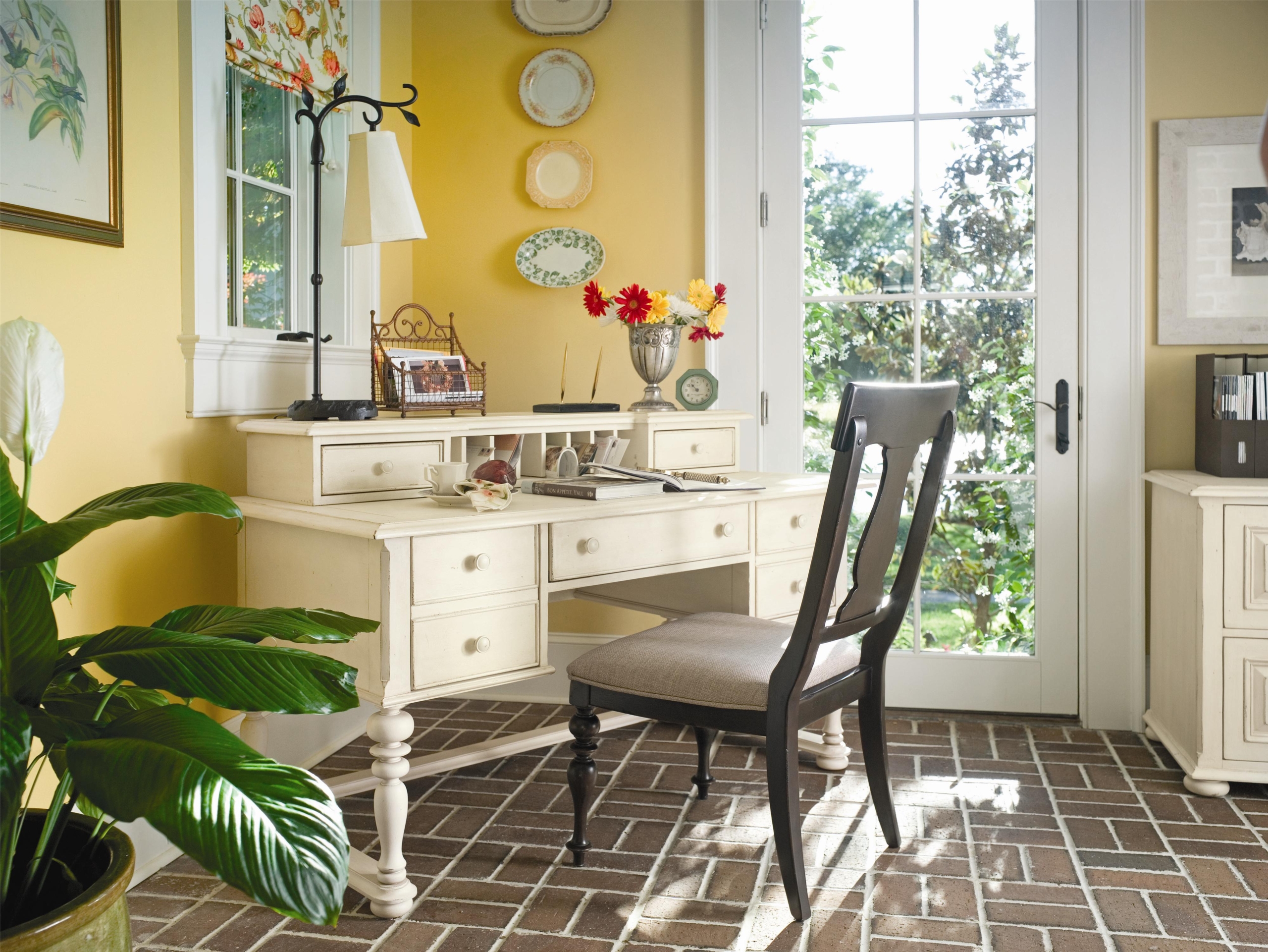Country charm beaumont writing desk in linen