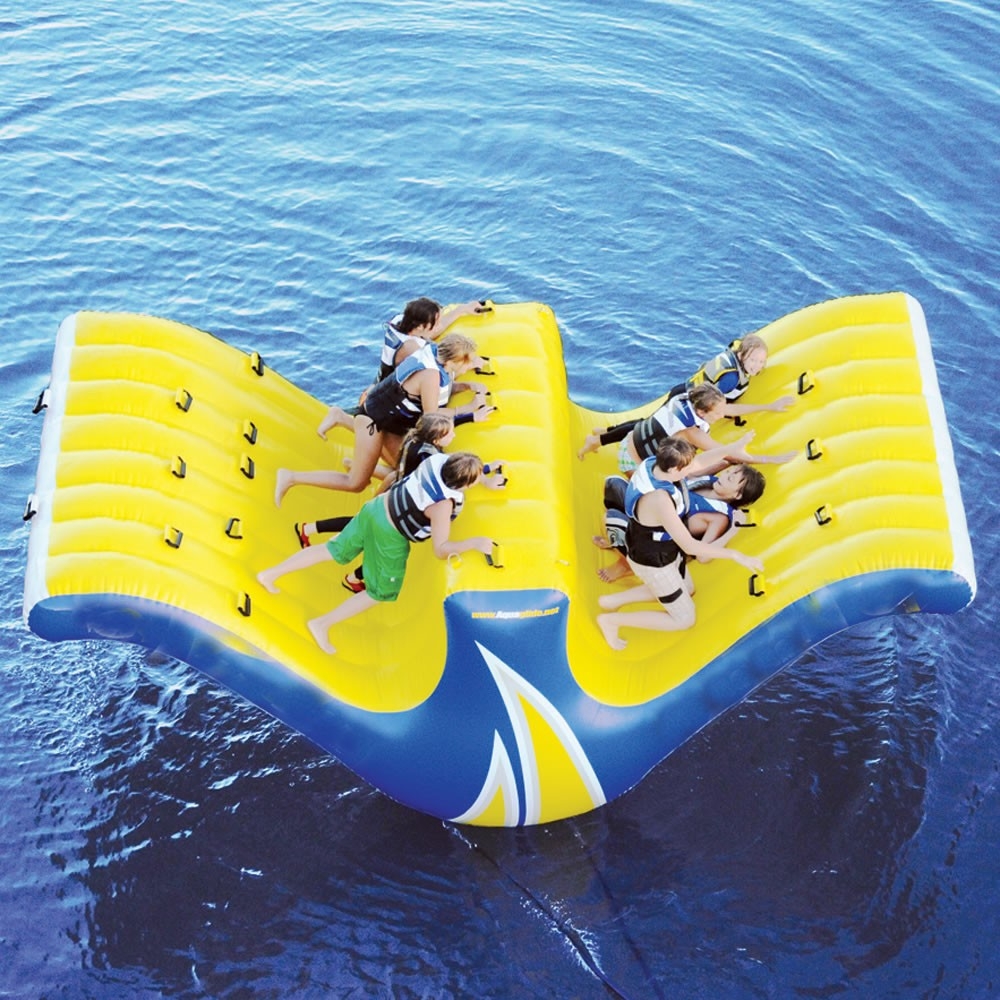 Inflatable trampoline for lakes