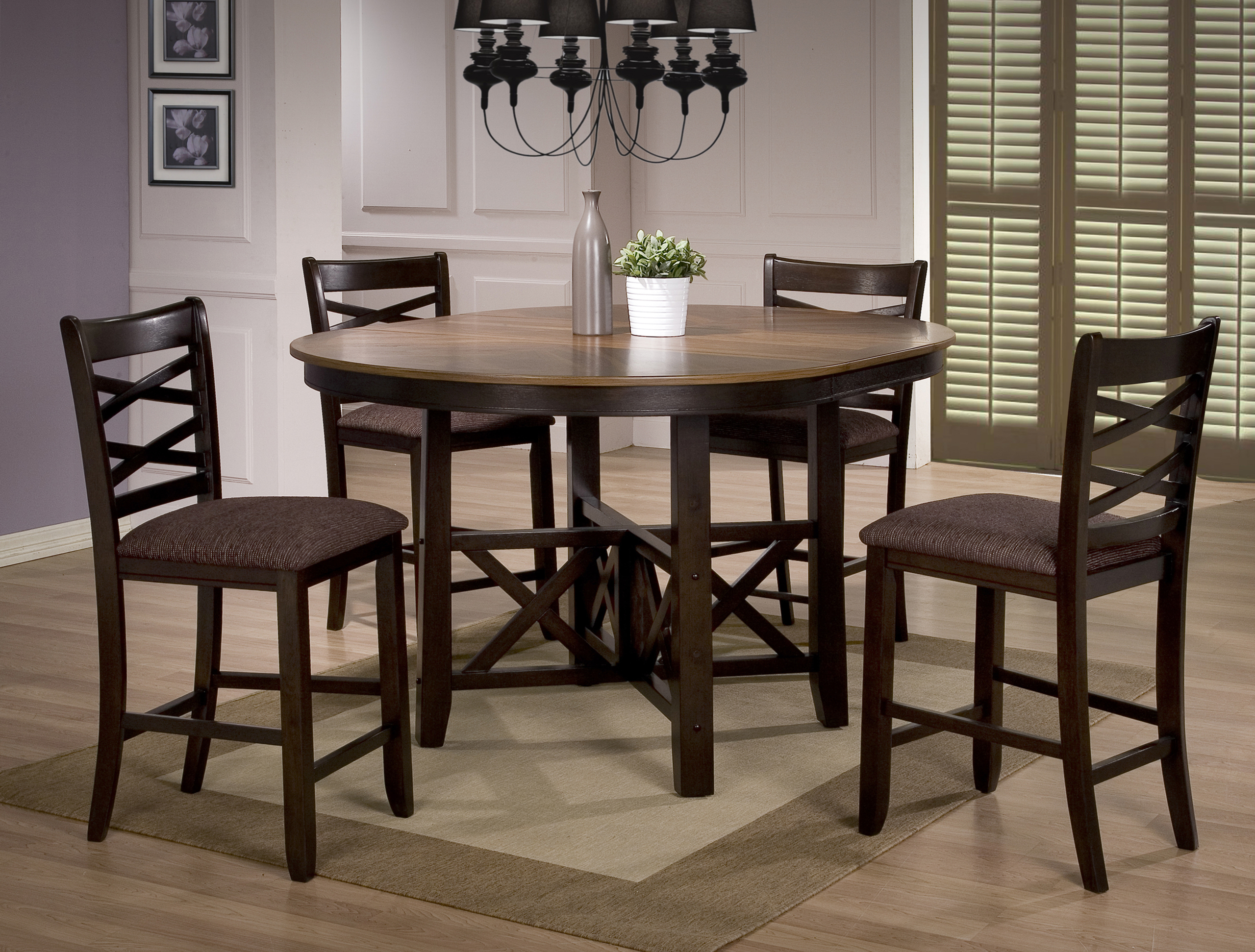 Round counter table