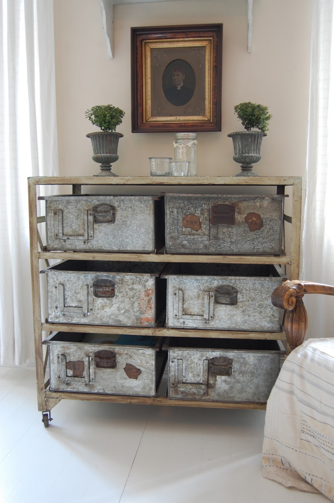 Decorative metal storage bins 4