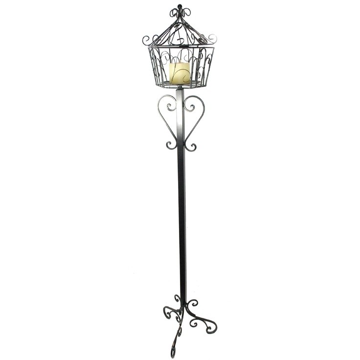 Floor candlesticks