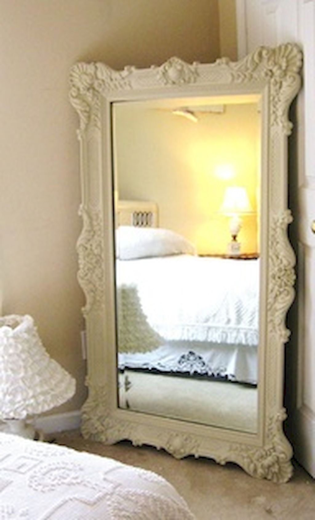 Mirror stands