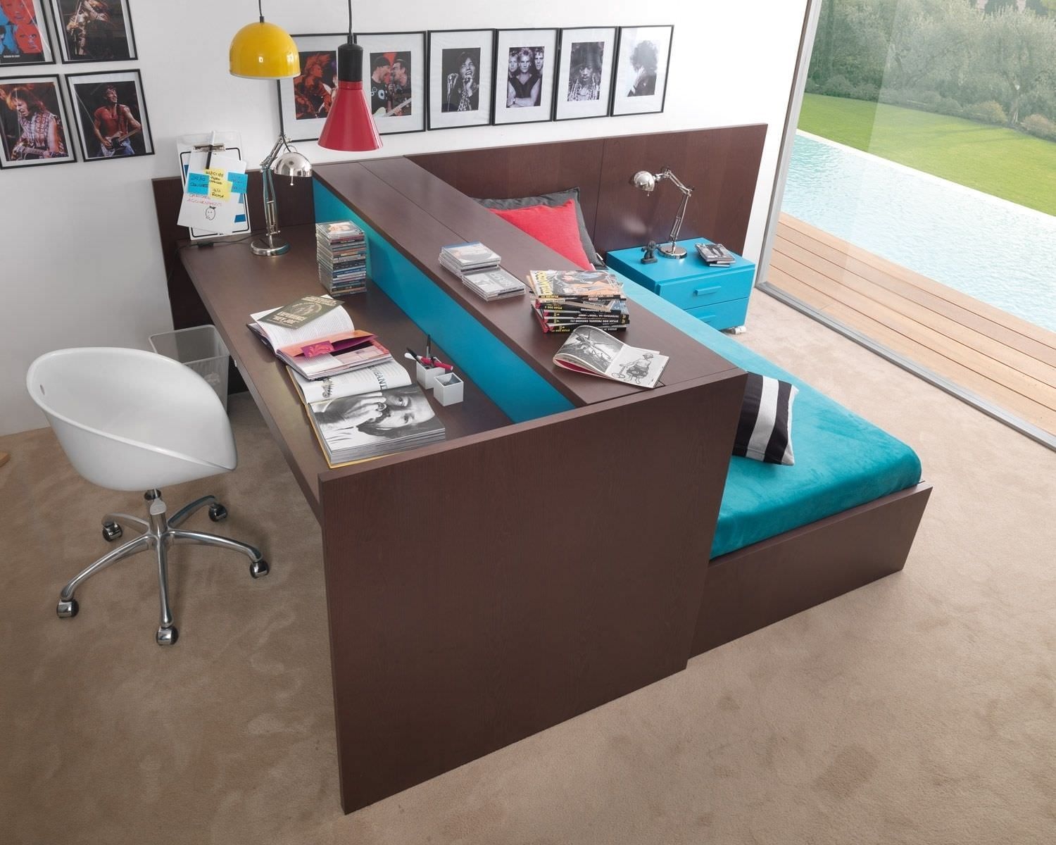 Trundle bed desk