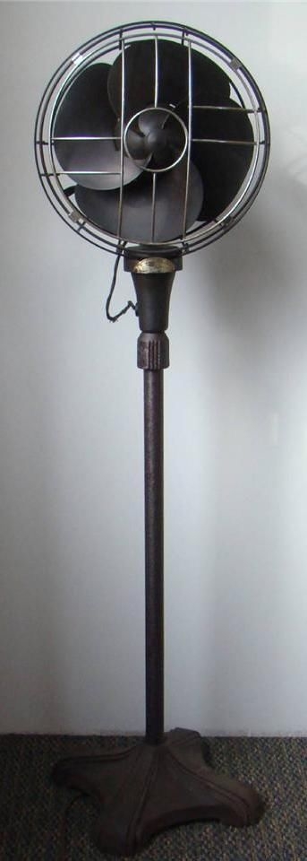 Vintage 1930s Art Deco Emerson Silver Swan Pedestal Floor 10 Fan
