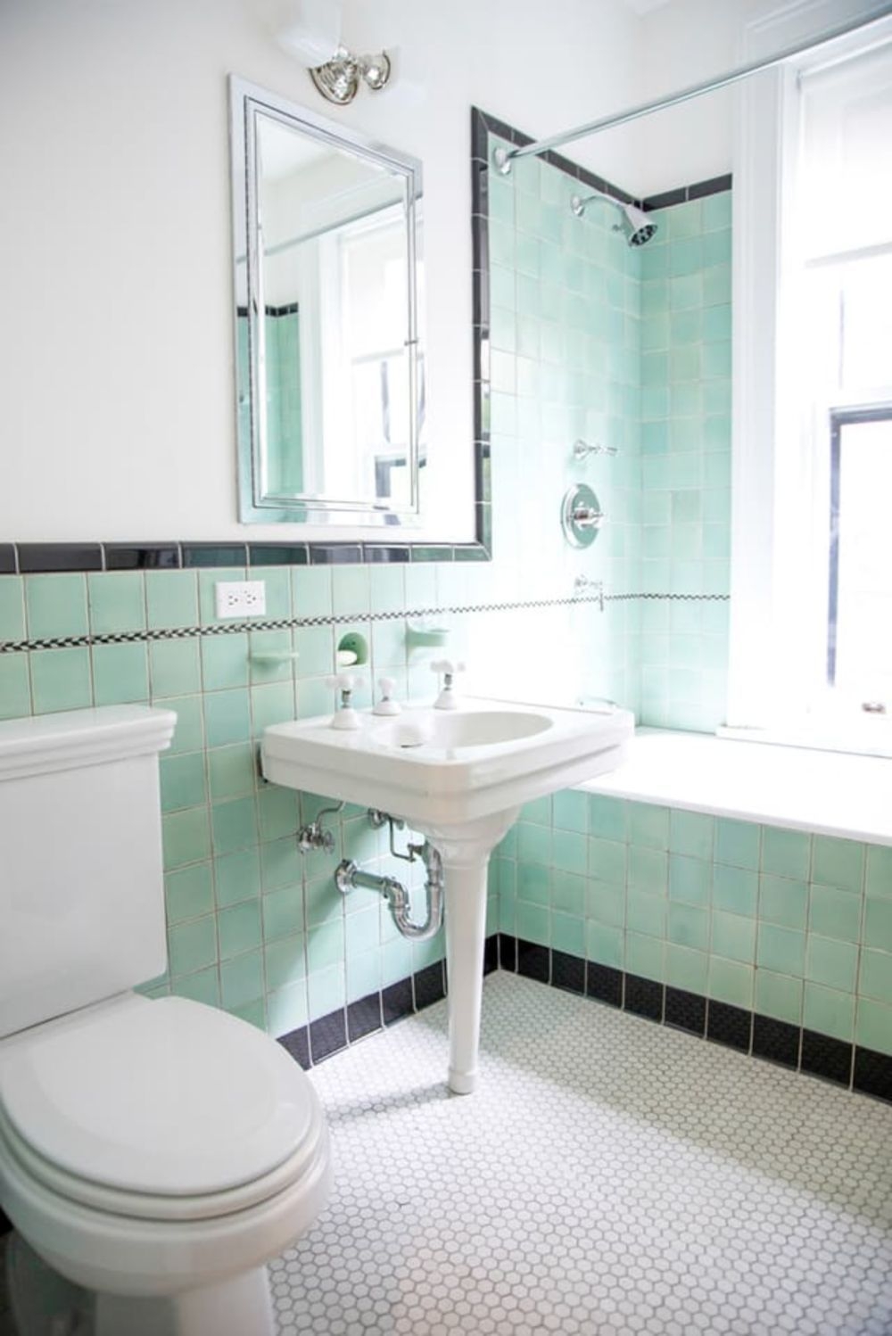 Antique bathroom medicine cabinets