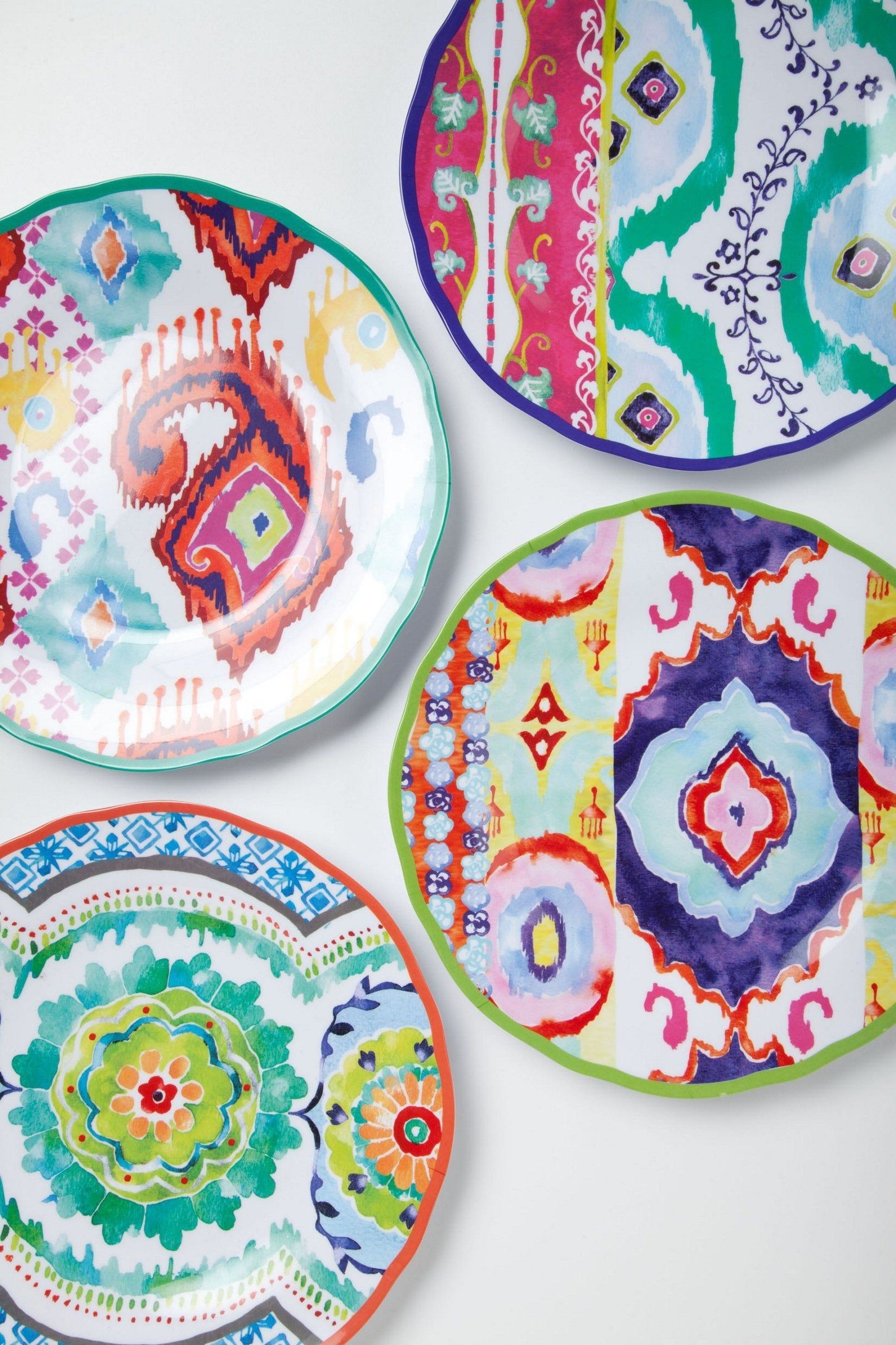 Ceramic wall plates