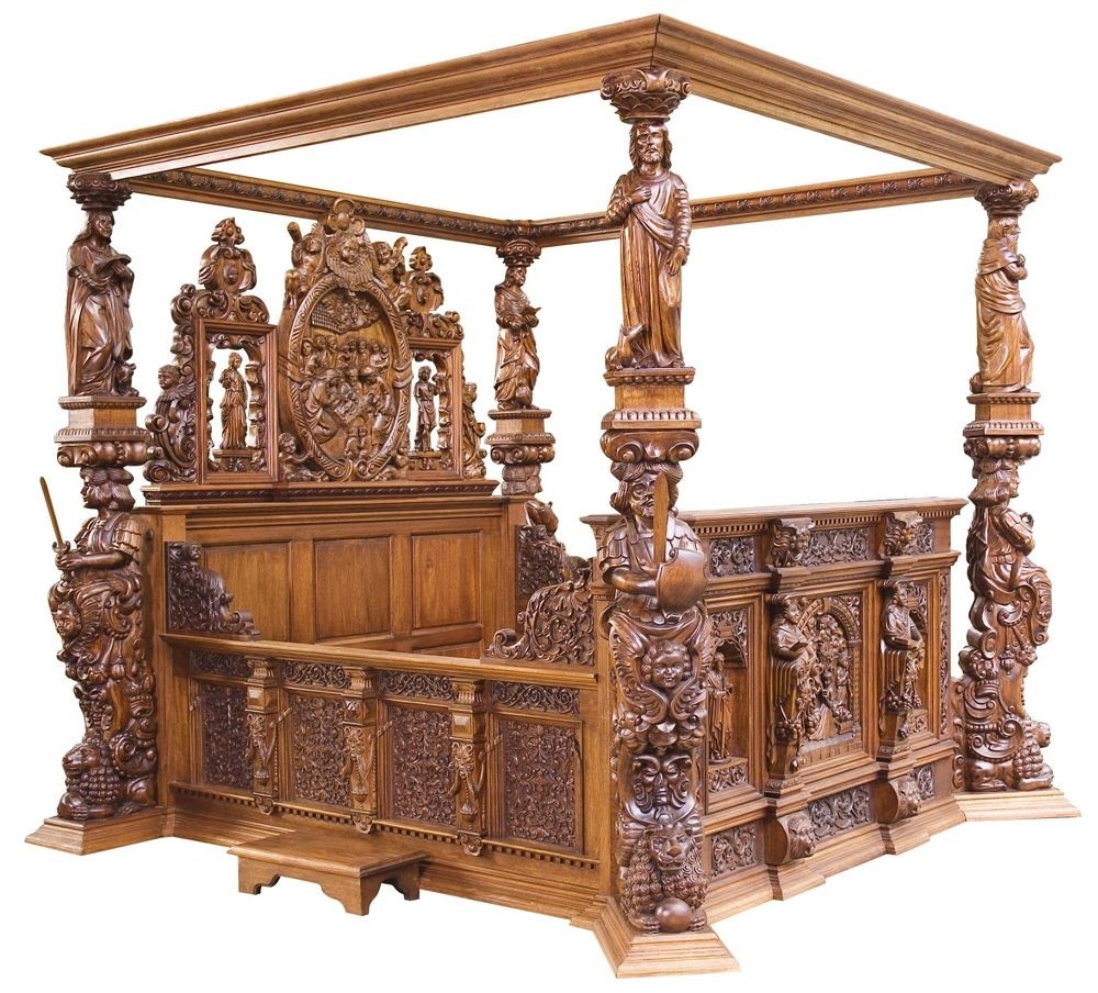 King size four poster bed