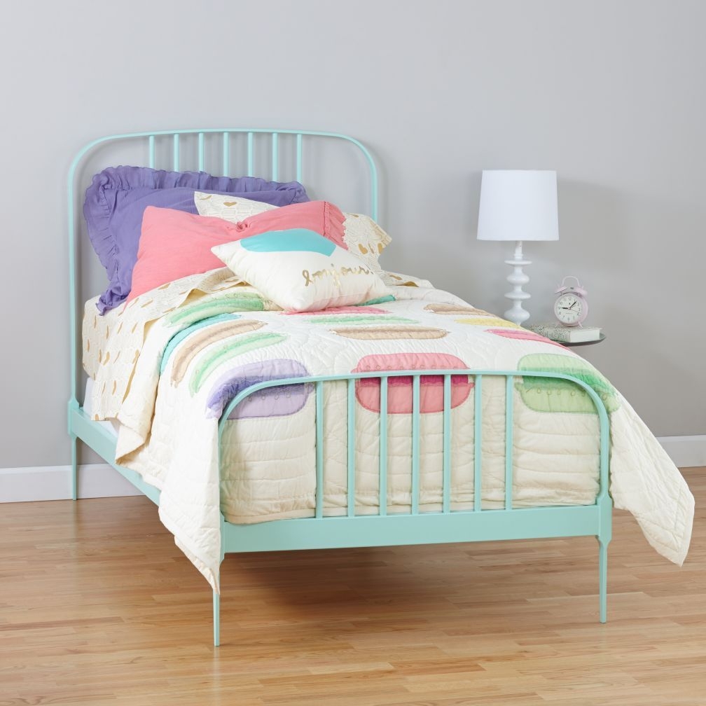 Toddler bed frame metal