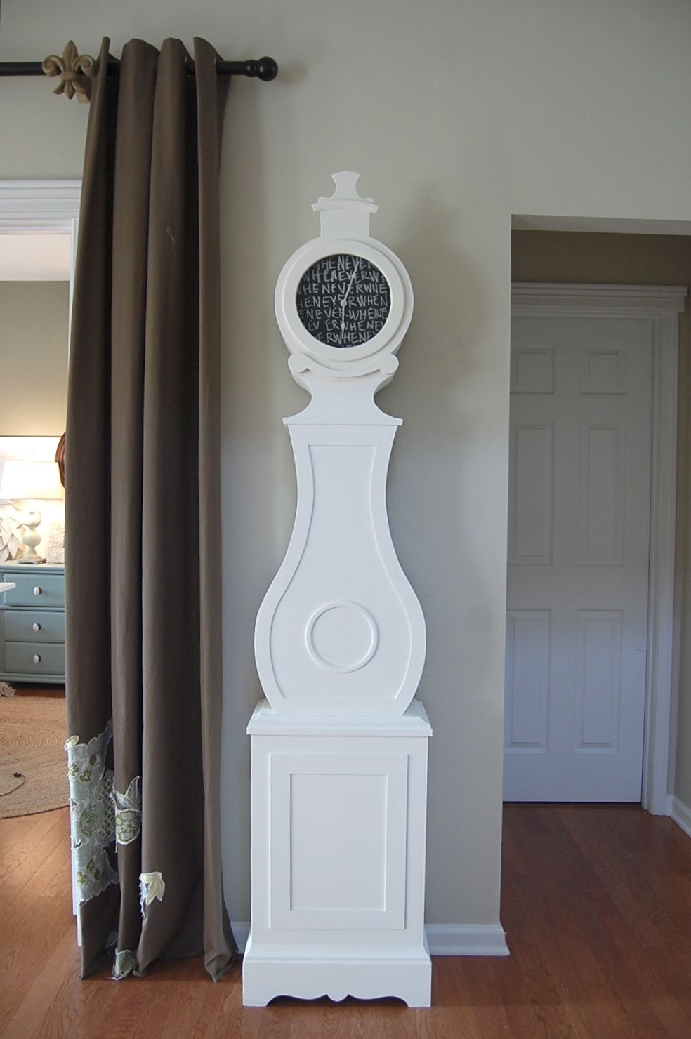 White grandfather clock 4