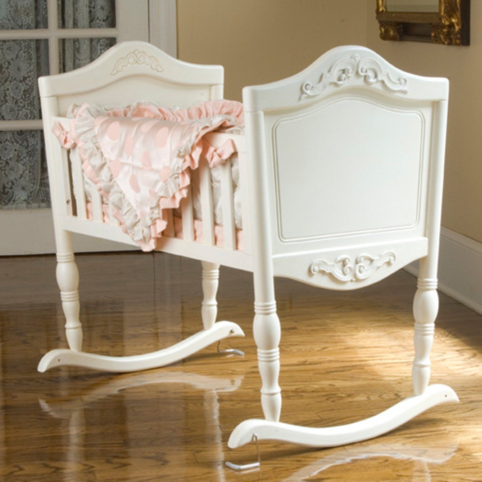 Wooden bassinet plans