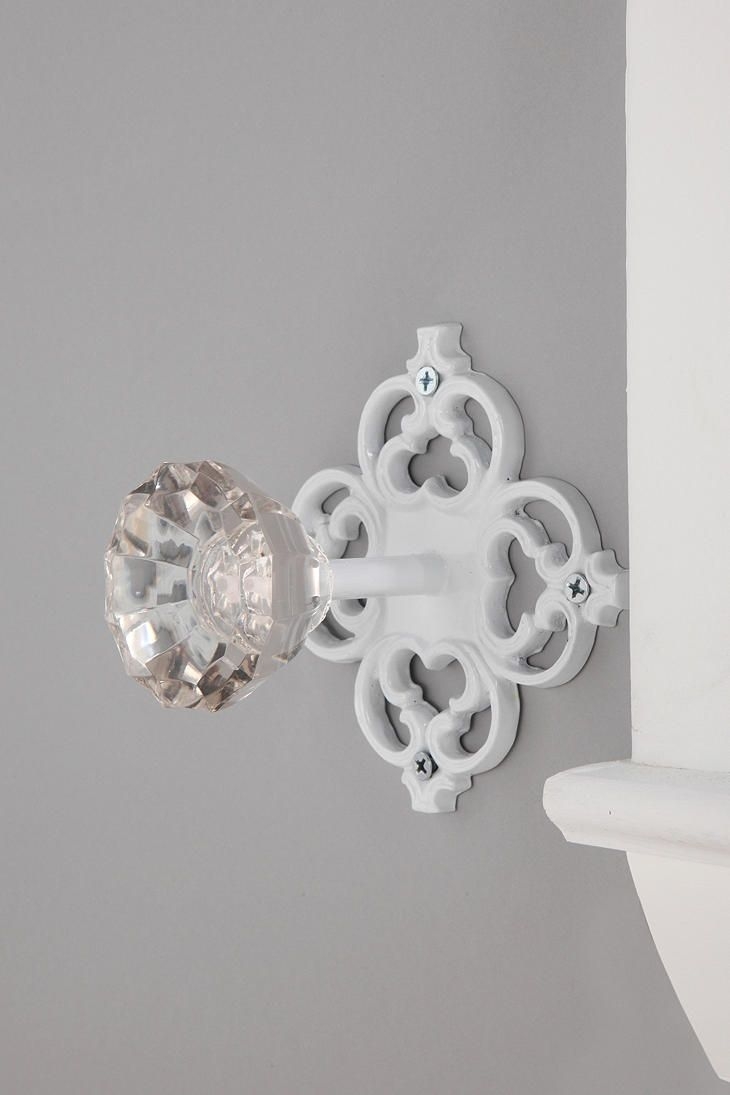 Crystal wall hooks