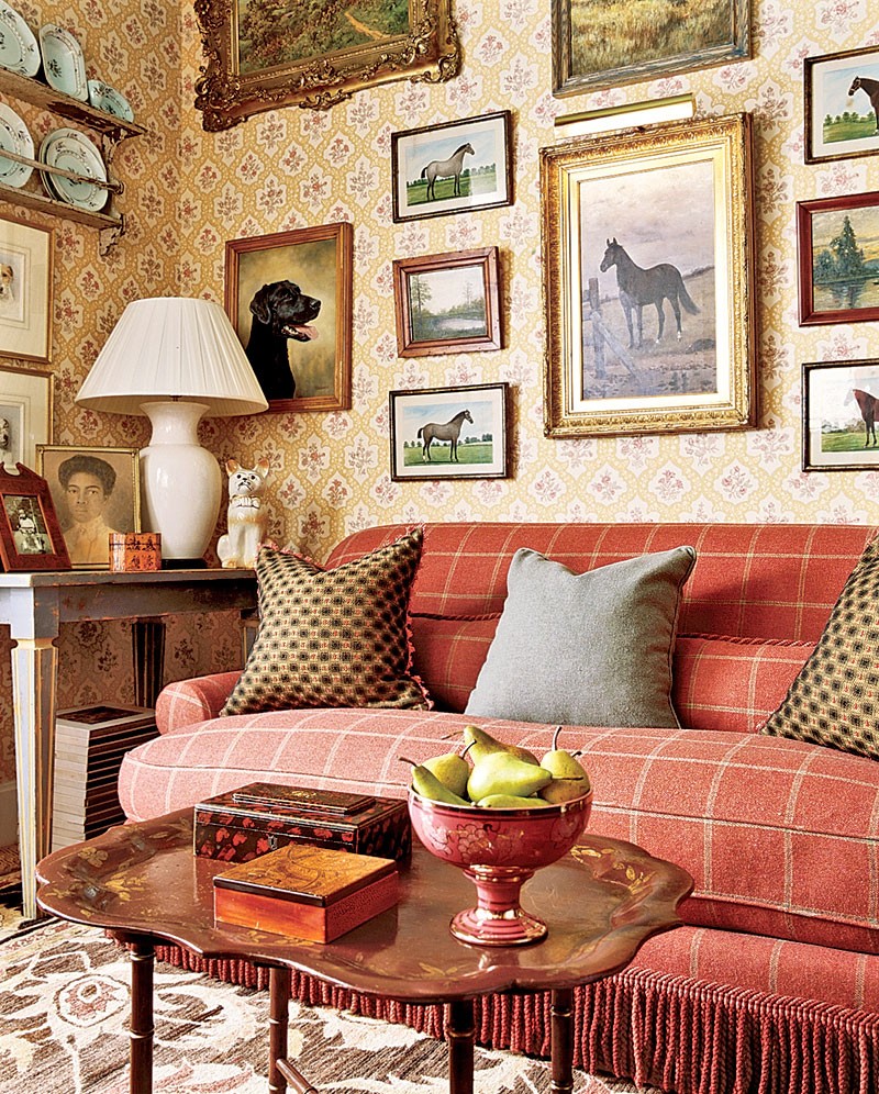 Floral sofas in style