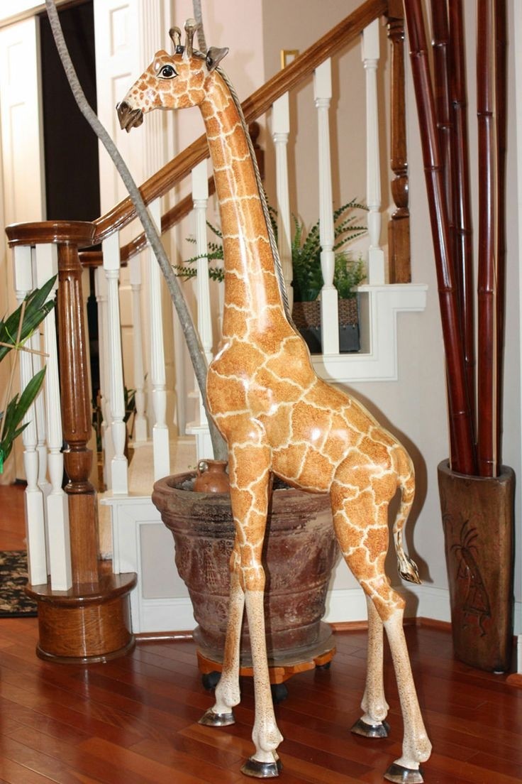 Giraffe wooden