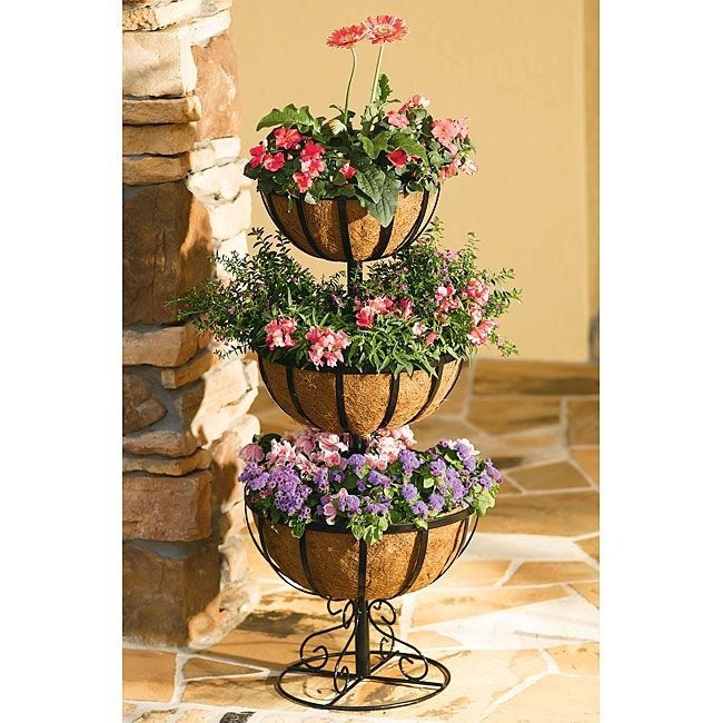 Metal 3 tier jardiniere