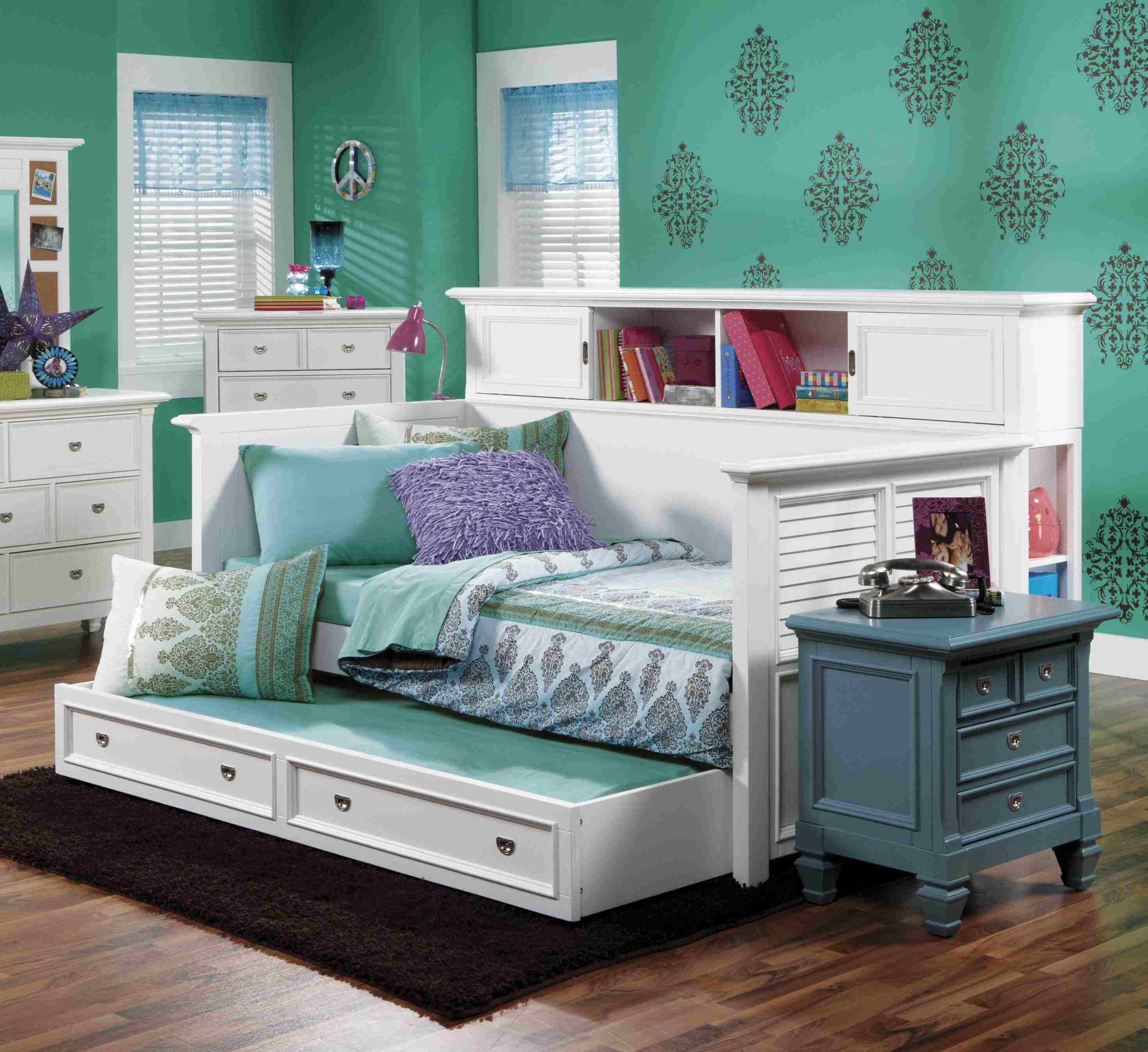 Modern style meets country chic with this berkshire bookcase day