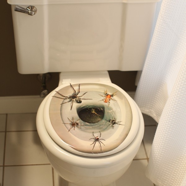 Spider Toilet Topper