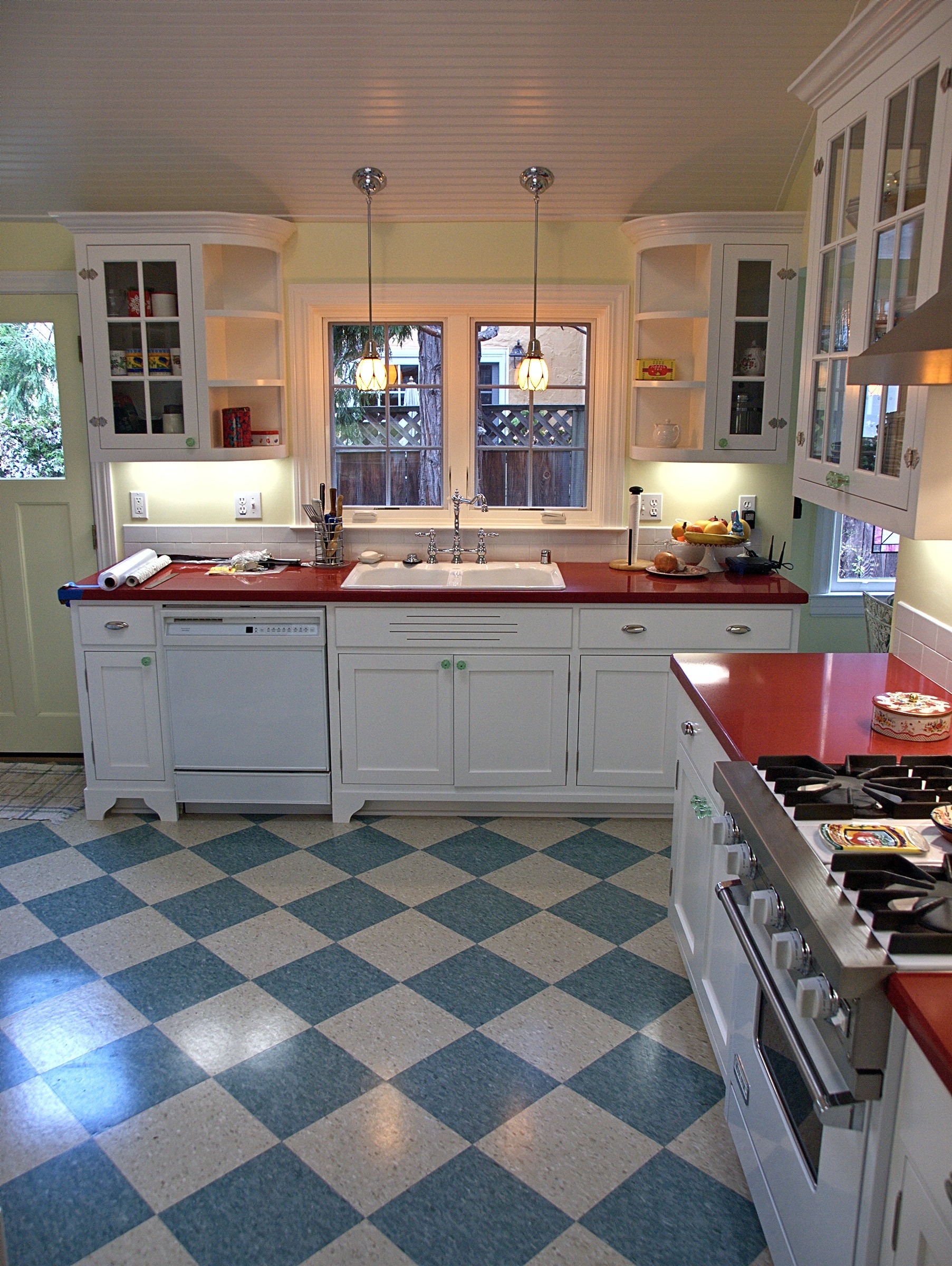 Blue and white vinyl flooring 1