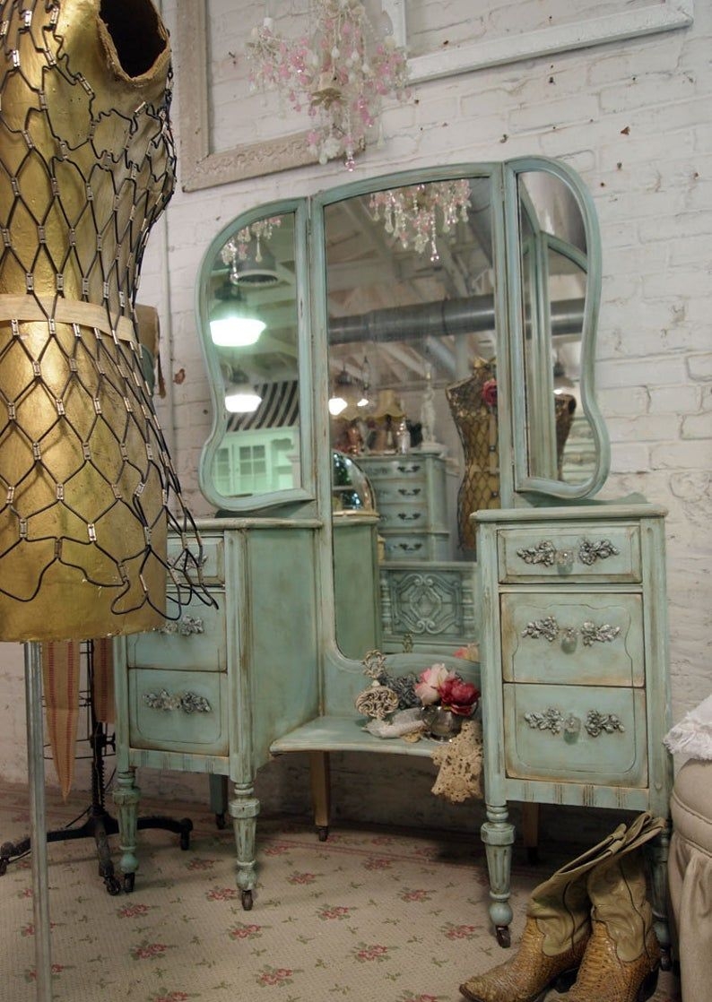 Mahogany vanity table 14