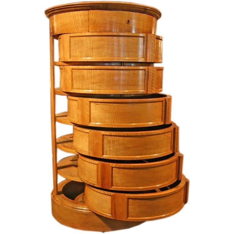 Round chest drawers