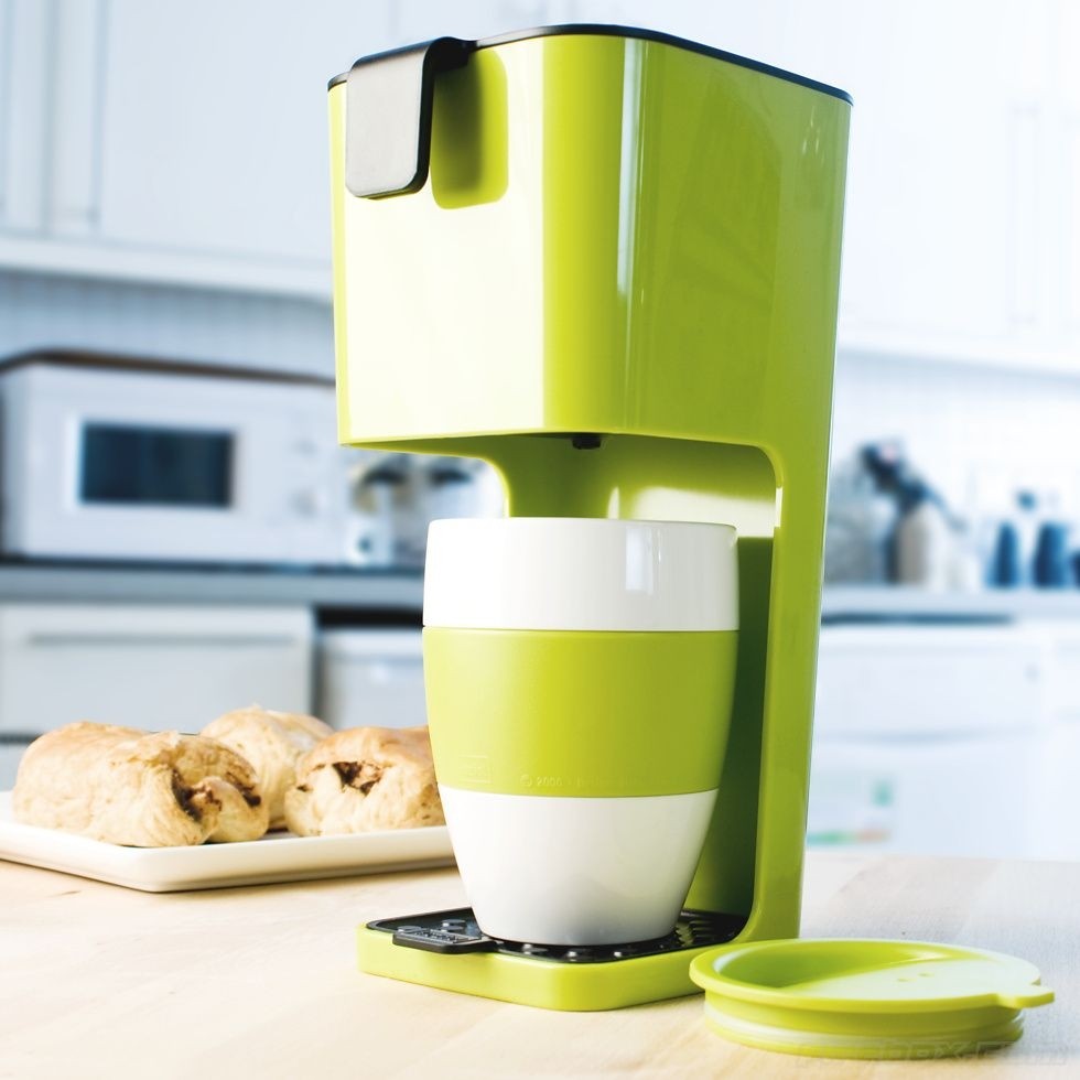 Retro coffee maker in modern design 3