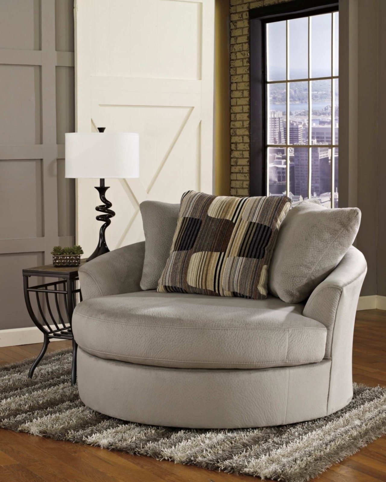 Western granite oversized swivel chair 3