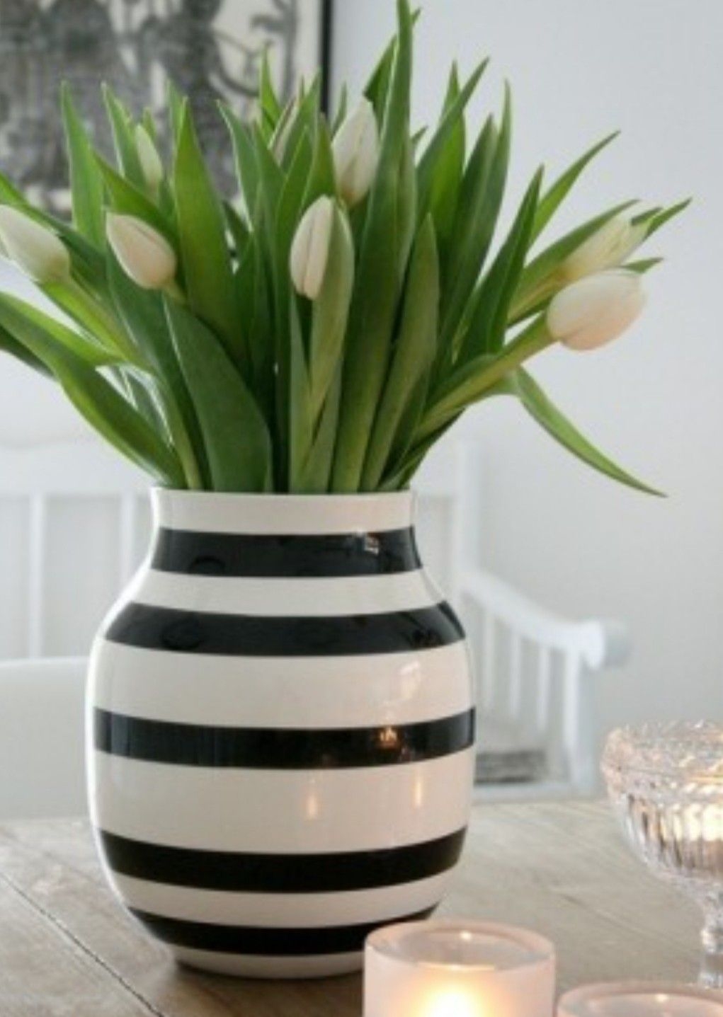 Black and white vase