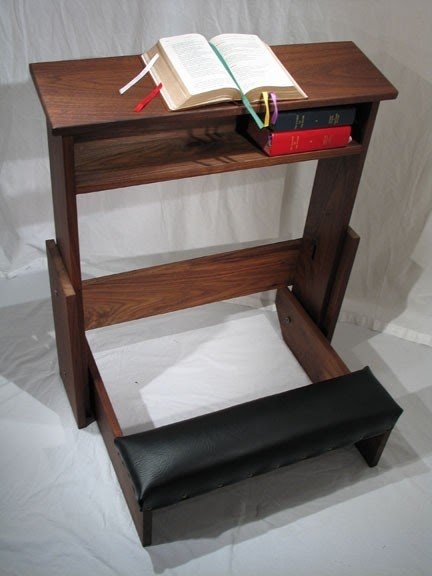 Some excellent detail images of recent walnut prayer benches