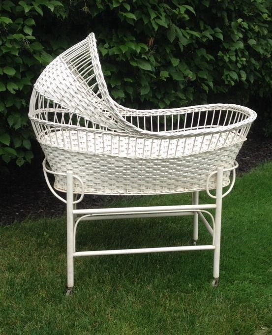 Vintage bassinet bedding