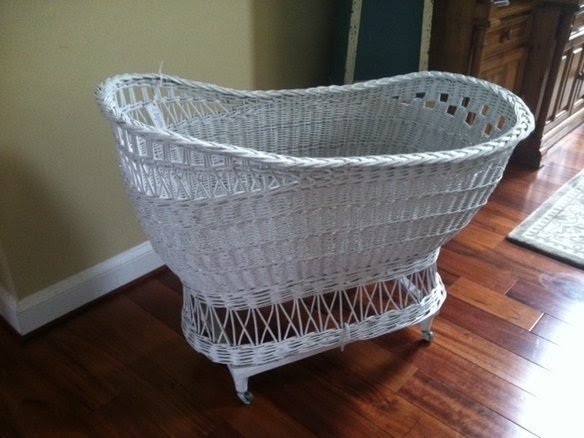 Vintage wicker baby bassinet 125