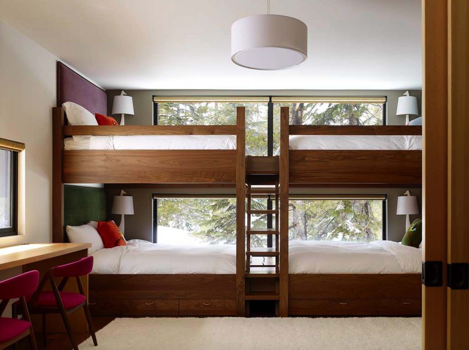 Loft bed with bed underneath