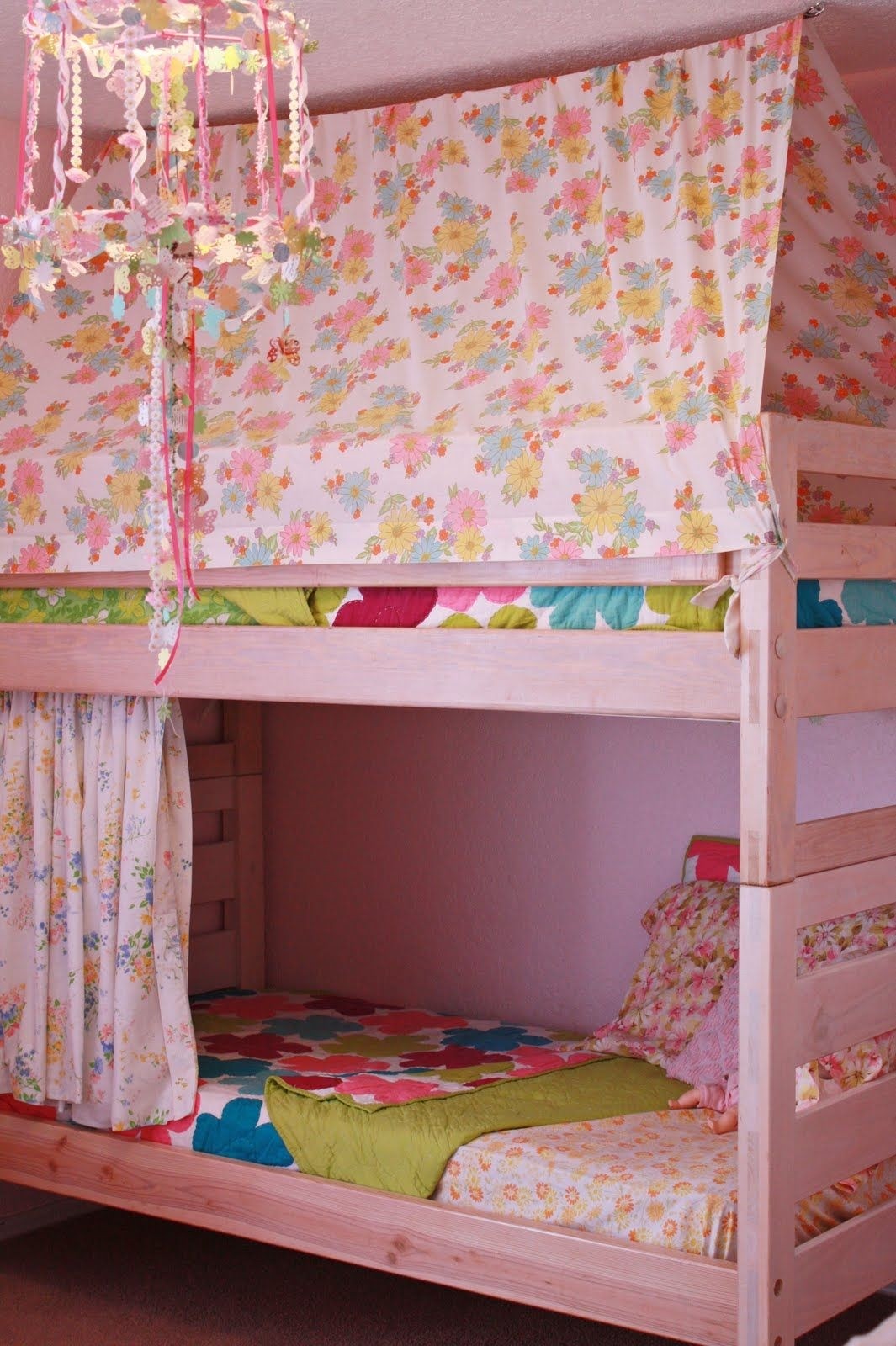 Tent bunk beds