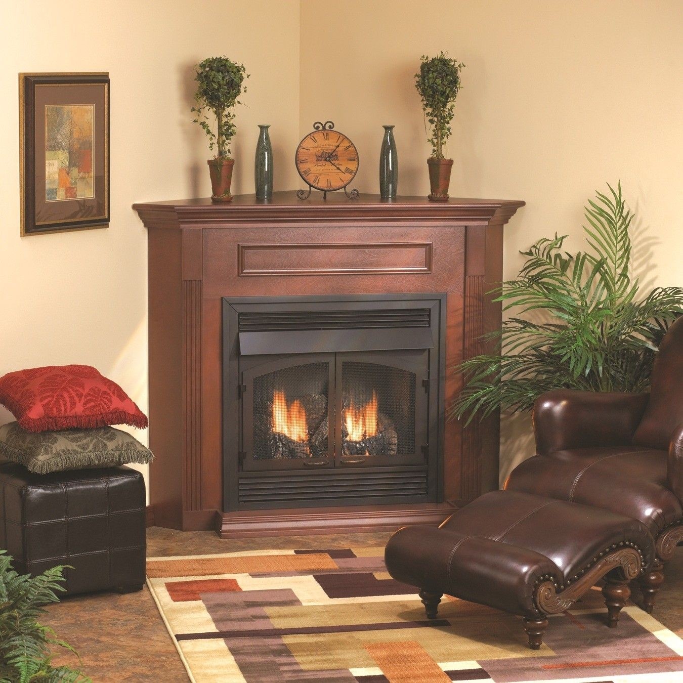Cozy Traditional Gas Fireplace with Classic Wood Mantel