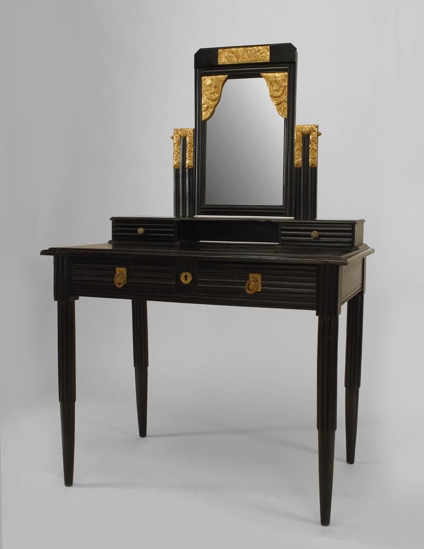 Oak vanity table 18