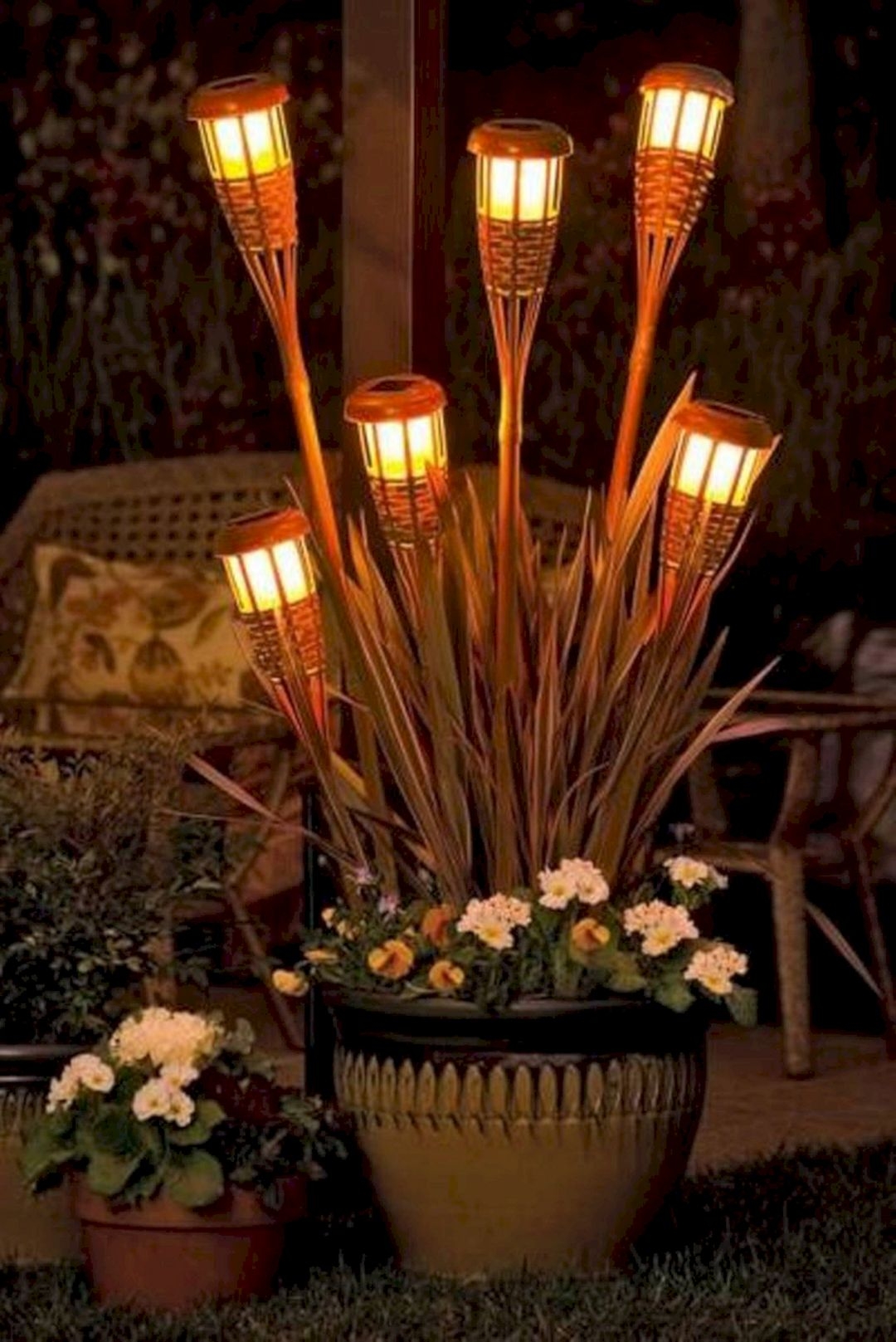 Electric tiki torches