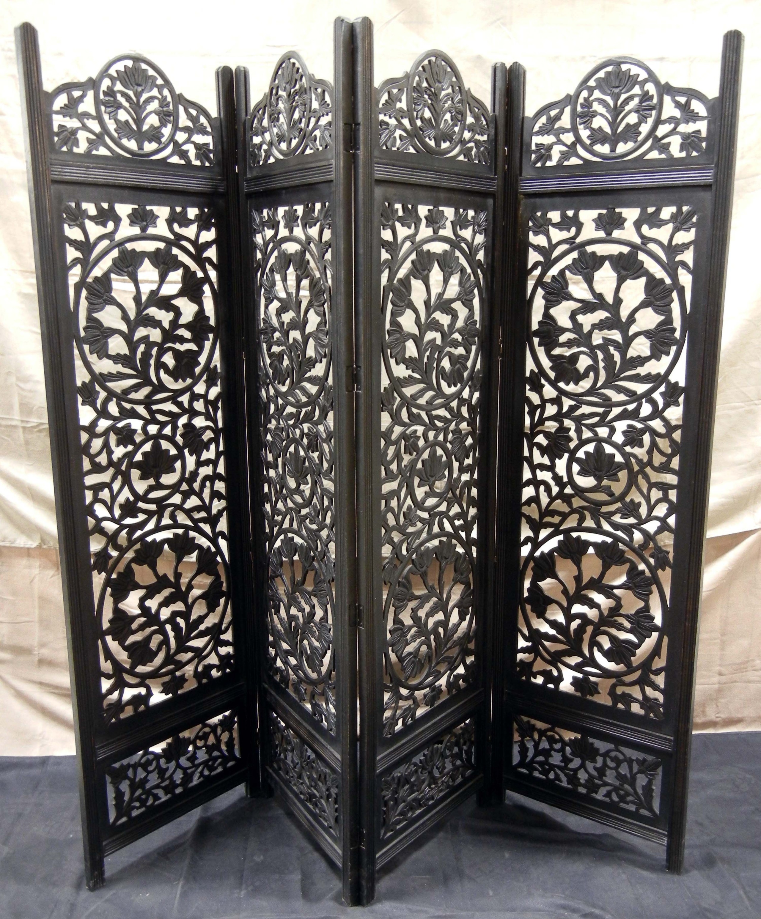 Moroccan room divider