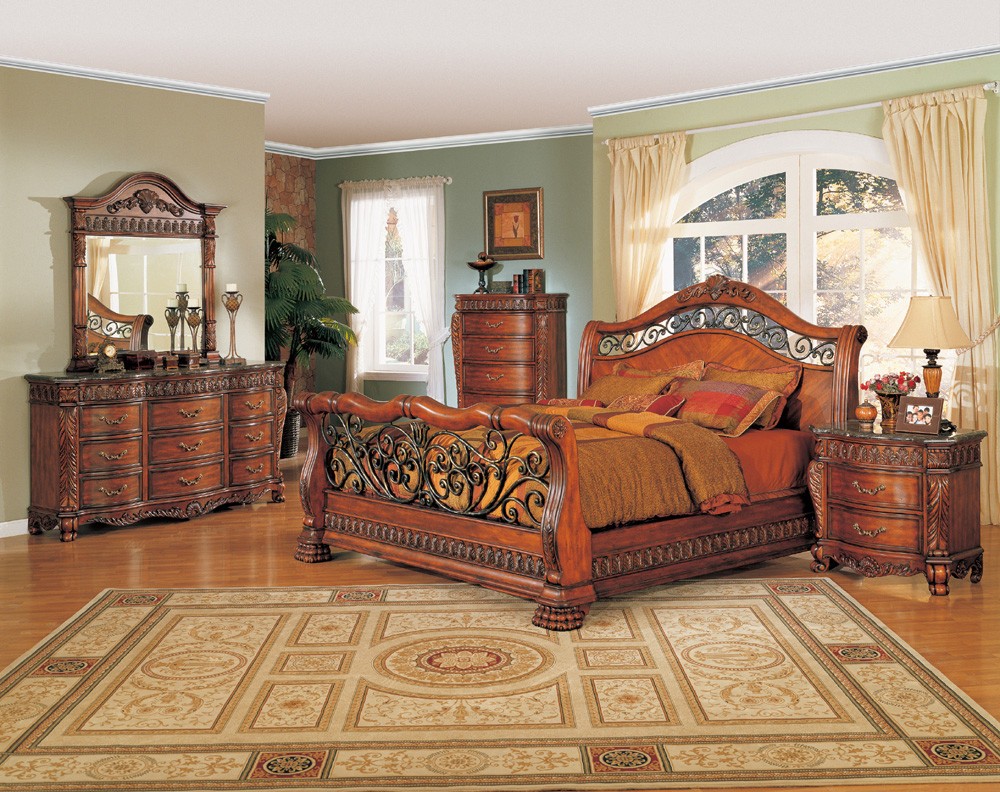 Iron and wood beds 1